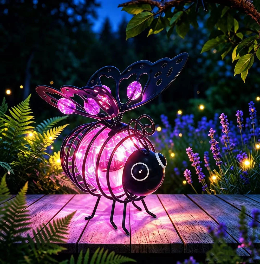 🌙🍃🪴 LIMITED-TIME 50% OFF! Hanging Solar Bee Light – Warm Amber Glow, Flicker-Free, Perfect for Garden Parties, Camping, or Kids’ Rooms – Spread Joy Day and Night 🌞🌜